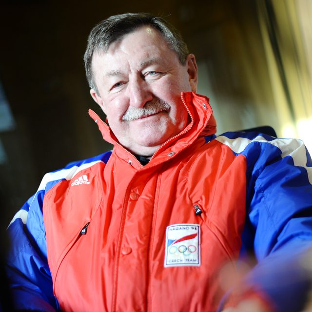 Vladimír Martinec si schovává bundu z Nagana i po dvaceti letech | foto: Honza Ptáček,  Český rozhlas