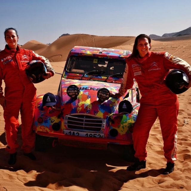 Barbora Holická a Lucie Engová na Dakar rally | foto: archiv Lucie Engové