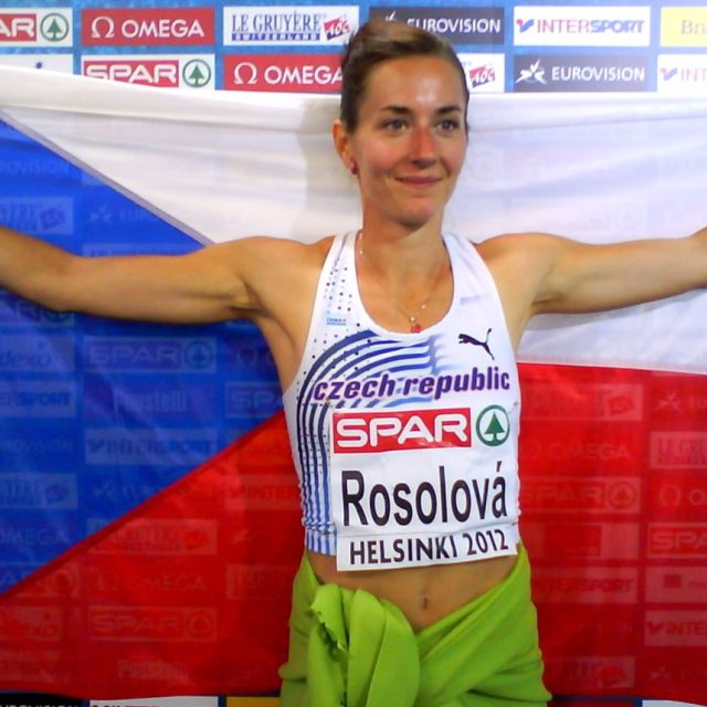 Denisa Helceletová sbírala úspěchy na atletických oválech pod jménem Rosolová | foto: Tomáš Kohout,  Český rozhlas