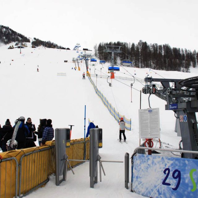 Sjezdovka v italském lyžařském středisku Livigno  (ilustrační foto) | foto: Robert Mikoláš,  Český rozhlas