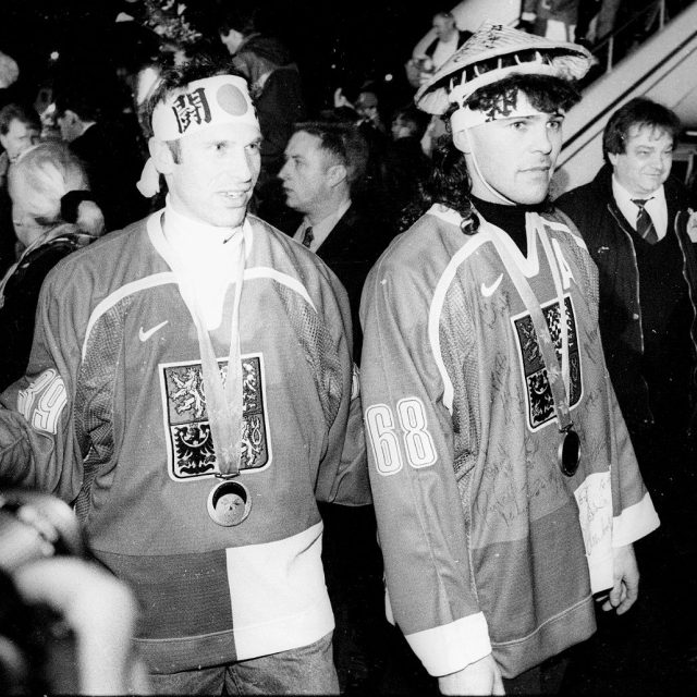 Dominik Hašek a Jaromír Jágr po návratu z OH Nagano 1998 | foto: Fotobanka Profimedia,  CNC .,  Jaroslav Legner