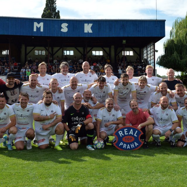 Poslechněte si celý rozhovor se zakladatelem fotbalového klubu Real Top Praha Alexandrem Smitou | foto: Slávek Ruta/PSPA