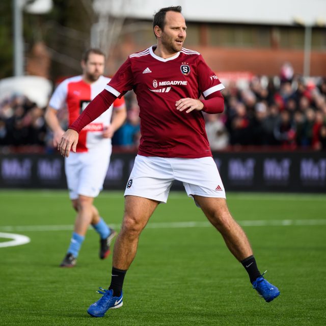Tomáš Jun při Silvestrovském derby | foto: Vlastimil Vacek,  Právo / Profimedia