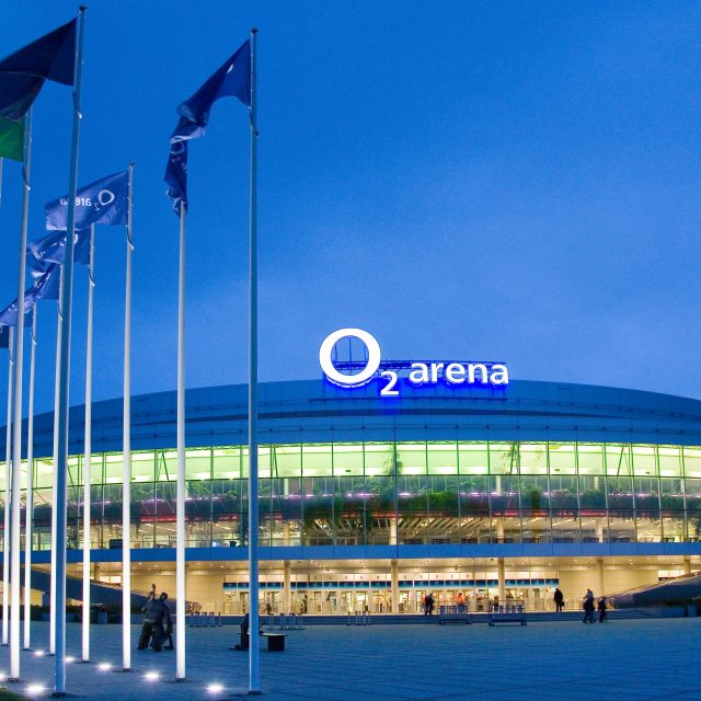 O2 arena v Praze je hostitelem nejen sportovních utkání. Konají se zde například i hudební koncerty | foto: Profimedia