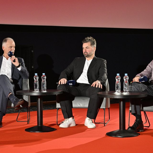 Slavomír Lener,  David Moravec,  Roman Čechmánek ale i další aktéři zlatého úspěchu z Nagana dorazili na akci Znovu Nagano | foto: Martina Sedláková,  Český rozhlas