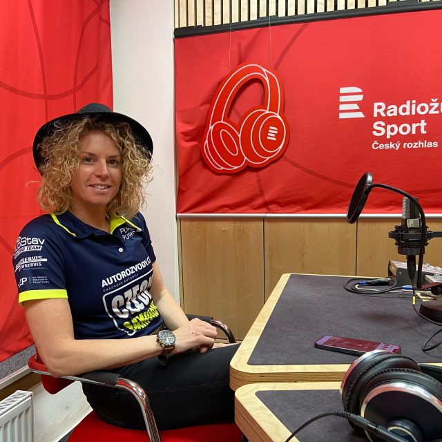 Olga Roučková ve studiu Radiožurnálu Sport | foto: Český rozhlas