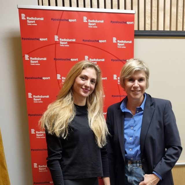 Atletka Nikoleta Jíchová s moderátorkou Kateřinou Neumannovou | foto: Shutterstock