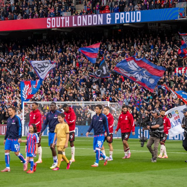 Fotbalisté Crystal Palace v 6. kole porazili Liverpool 2:1 | foto: Stephen Flynn/ProSports