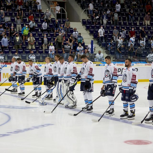 Tým HC Bílí Tygři Liberec | foto: Jiří Princ