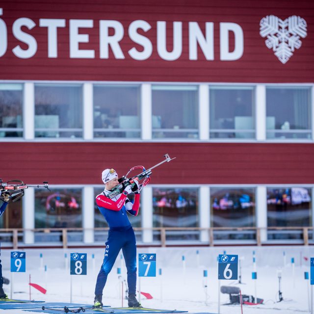 Tradiční zastávka Světového poháru ve Švédsku přivítala české reprezentanty s notnou dávkou sněhu | foto: Český biatlon - Jaroslav Svoboda