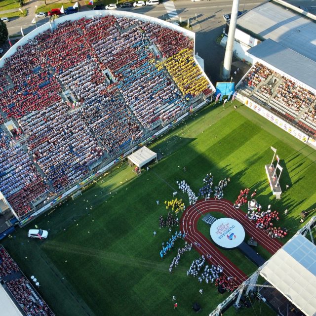 Andrův stadion v Olomouci byl hostitelem slavnostního zahájení Olympiády dětí a mládeže. Soutěže budou v Olomouckém kraji probíhat do čtvrtka 30. června | foto: Český olympijský tým