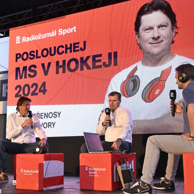 Martin Procházka přivítal ve Speciálu Radiožurnálu Sport Jaroslava Špačka | foto: Khalil Baalbaki,  Český rozhlas