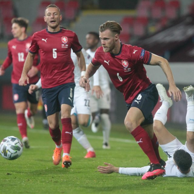 Česká fotbalová reprezentacer během utkání s Izraelem | foto: Profimedia