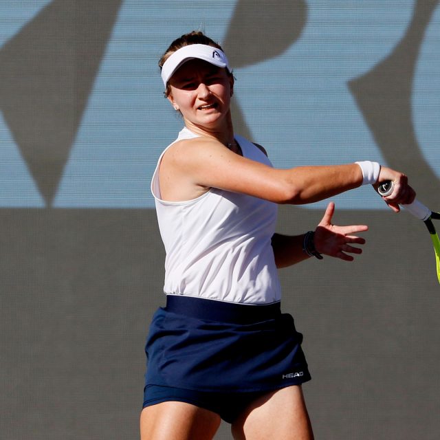 Barbora Krejčíková na Turnaji mistryň | foto: Carlos Perez Gallardo,  Reuters