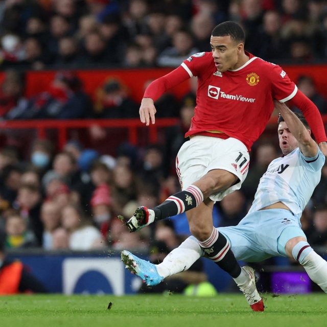 Manchester United prožívá neúspěšnou sezonu a po jejím konci dojde ke změně na trenérském postu | foto: Phil Noble.,  Reuters