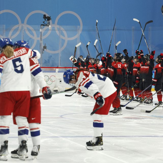 České hokejistky podlehly na olympijských hrách v Pekingu Japonsku 2:3 po samostatných nájezdech a v základní skupině B skončily druhé | foto: Jonathan Ernst,  Reuters