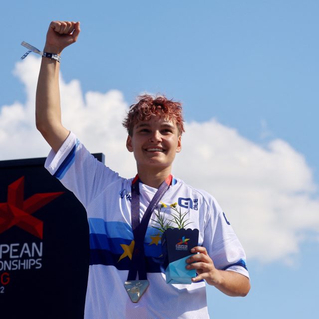 Čerstvá mistryně Evropy ve freestyle BMX Iveta Miculyčová | foto: Kai Pfaffenbach,  Reuters