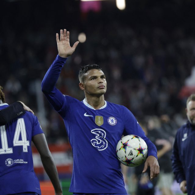 Dobrou sezonu zatím neprožívá Chelsea. V tabulce Premier League ji patří až 10. místo | foto: Reuters