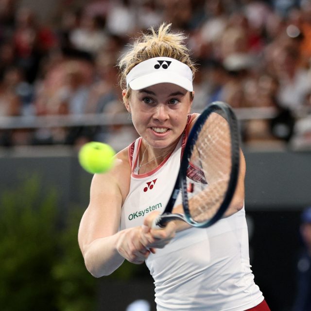 Lindu Noskovou čeká v neděli 8. ledna premiérové finále na okruhu WTA | foto: Loren Elliott,  Reuters