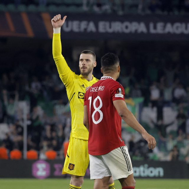 Fotbalisté Manchesteru United slaví postup do čtvrtfinále Evropské ligy | foto: Reuters