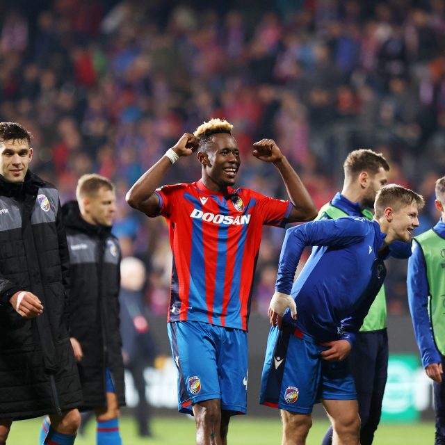 Fotbalisté Plzně se ve čtvrtfinále Evropské konferenční ligy utkají s finalistou minulého ročníku Fiorentinou,  | foto: Reuters