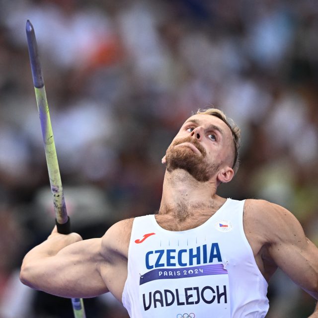 Jakub Vadlejch se do finále kvalifikoval prvním pokusem | foto: Dylan Martinez,  Reuters