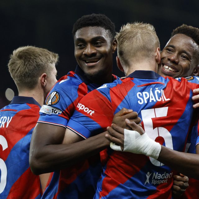 Fotbalisté Viktorie Plzeň | foto: Reuters