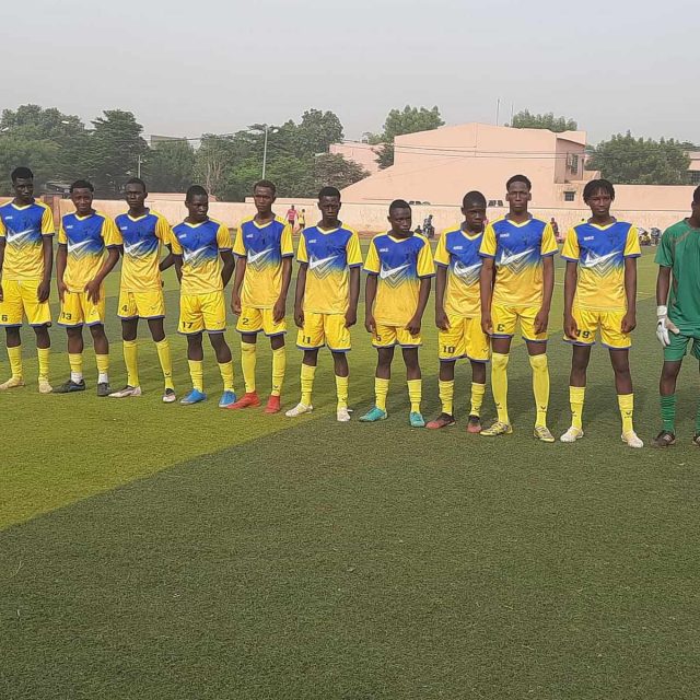 Hráči z fotbalové akademie v Mali | foto: Pavel Mazurek,  Český rozhlas