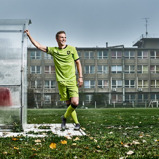 Tým bude vycházet z dobře organizované obrany,  ale máme i dobrý pressing,  popisuje Karel Häring silné stránky české reprezentace | foto: Ondřej Pýcha,  FAČR