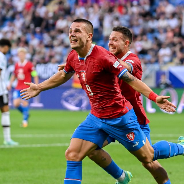 Útočník Václav Sejk slaví první branku české fotbalové reprezentace do 21 let proti Německu | foto:  Twitter,  Česká fotbalová reprezentace,  Twitter - Česká fotbalová reprezentace