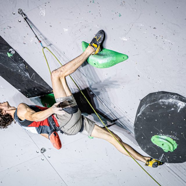 Poslechněte si celý rozhovor s místopředsedou Českého horolezeckého svazu Petrem Reschem | foto: Adam Ondra,  Adam Ondra