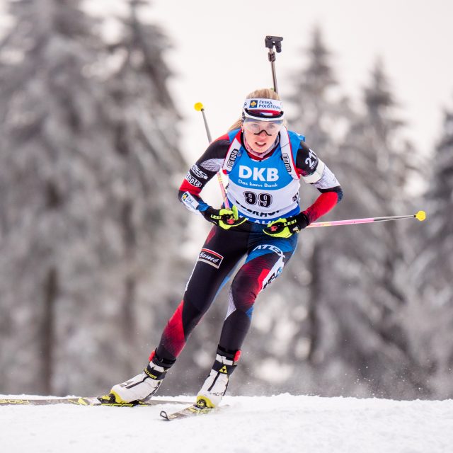 Eva Puskarčíková se po letošní sezoně rozloučila s profesionální kariérou. Které další hvězdy zimních sportů skončily? | foto:  (C) Český biatlon,  Petr Slavík