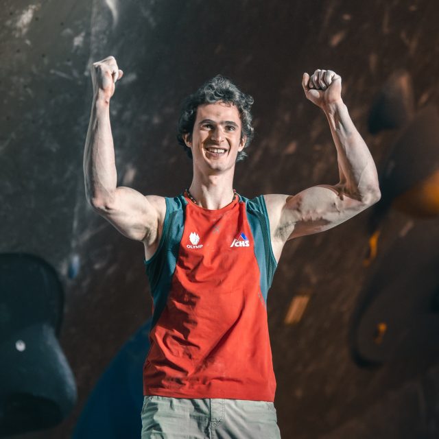 Adam Ondra je ikonou sportovního lezení. Jakou cestou se dostal až na vrchol? | foto: Petr Chodura,  Petr Chodura