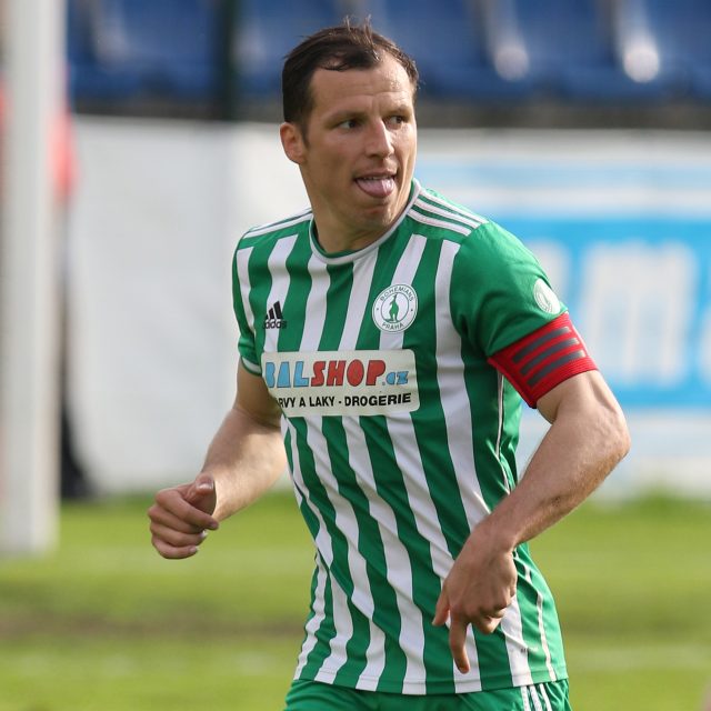 Fotbalista Bohemians Martin Dostál si s podmínkami v norském Bodo hlavu neláme | foto: Pavel Paprskář,  ČTK