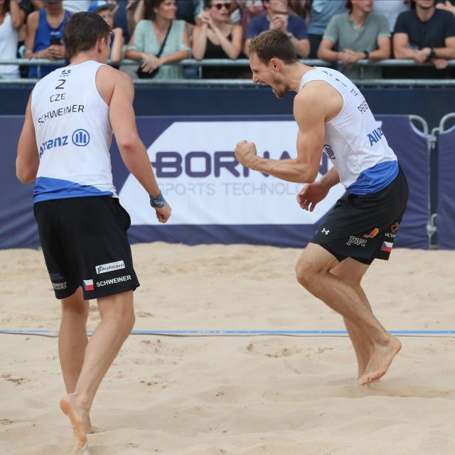 Ondřej Perušič a David Schweiner | foto: Tonda Tran,  Profimedia