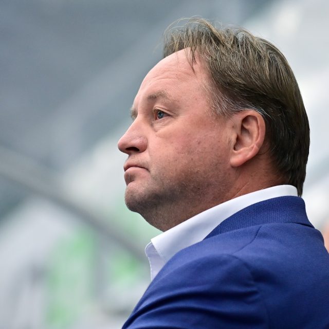 Kouč Pavel Patera nemá ve Spartě úplně jistou pozici. Zvedne Pražany? | foto: Profimedia