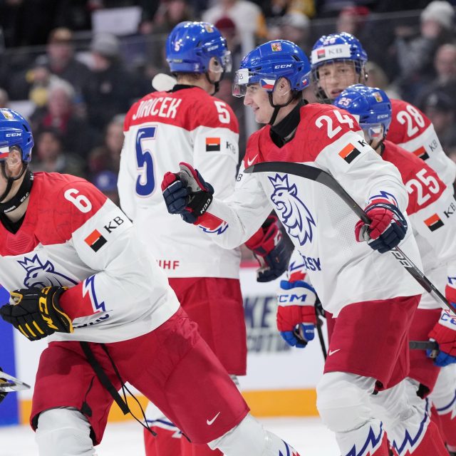 Češti hokejisté do 20 let | foto: Profimedia