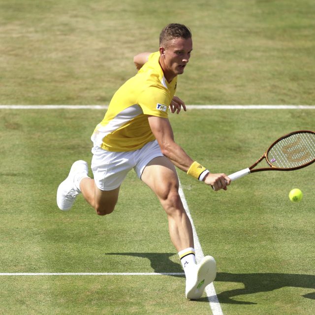 Jiří Lehečka postoupil do 2. kola ve Wimbledonu | foto: Steve Paston,  ČTK / AP
