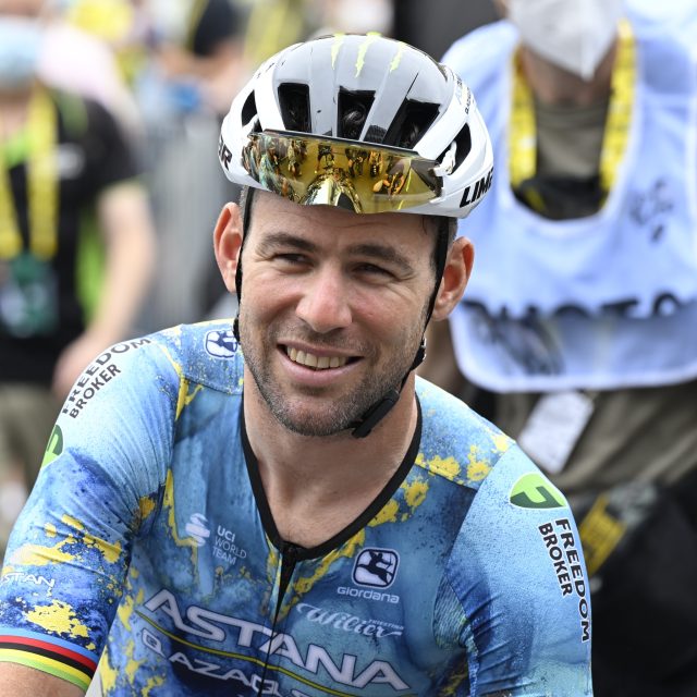 Mark Cavendish po pádu v 8. etapě Tour de France musel ze závodu předčasně odstoupit | foto: Profimedia
