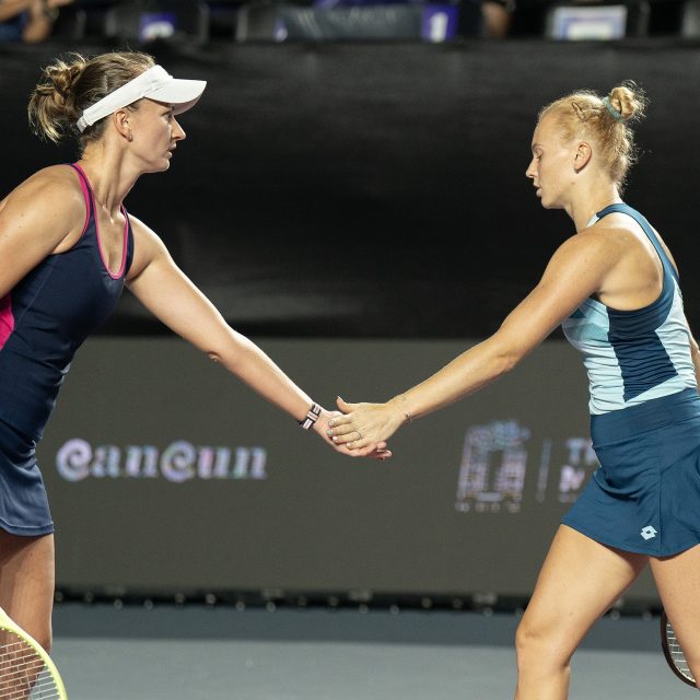 České tenistky Barbora Krejčíková a Kateřina Siniaková | foto: Fotobanka Profimedia,  Profimedia
