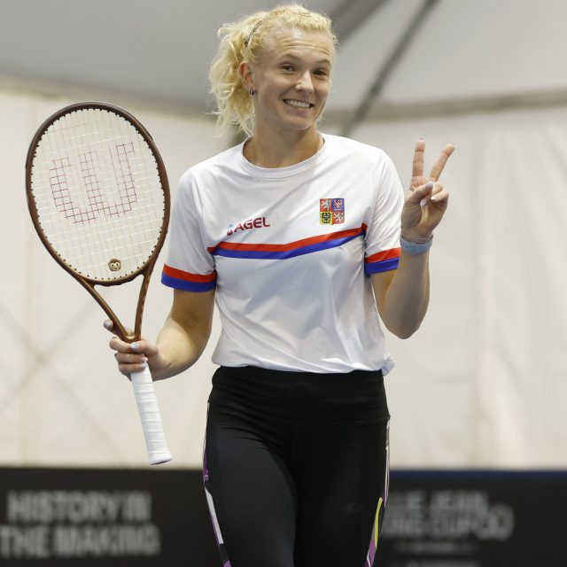 Kateřina Siniaková při tréninku na Poháru Billie Jean Kingové | foto: Profimedia