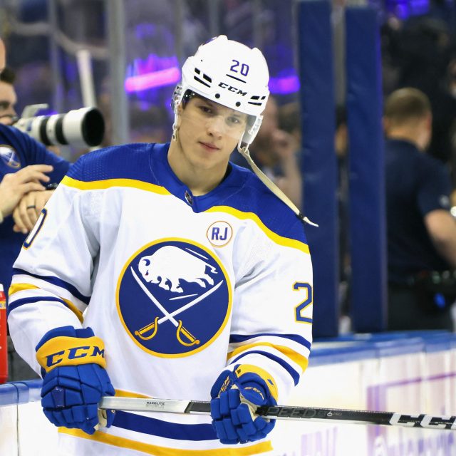 Jiří Kulich v dresu Buffalu  (archivní foto) | foto: Bruce Bennett,  Profimedia