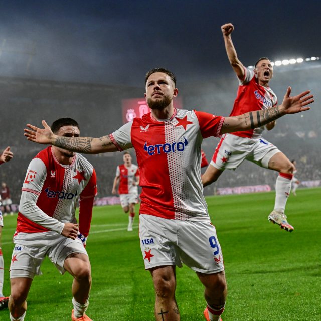Vasil Kušej oslavuje gól proti Spartě | foto: Iva Roháčková,  iROZHLAS.cz