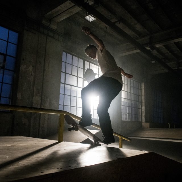 Všechny závody budou vyhrávat Asiati. Mají k tomu skvělé předpoklady a asi i mentalitu,  myslí si skateboardista Maxim Habanec | foto: Michaela Danelová,  iROZHLAS.cz