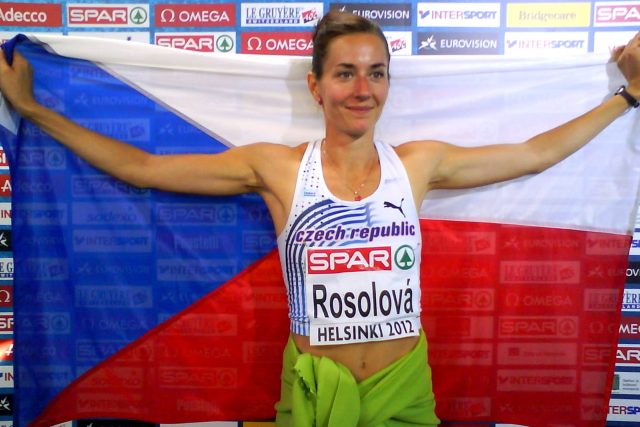 Denisa Helceletová sbírala úspěchy na atletických oválech pod jménem Rosolová | foto: Tomáš Kohout,  Český rozhlas