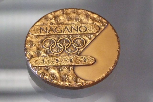 Nagano 1998 - zlatá medaile | foto:  Kozuch,  licence Creative Commons Uveďte autora-Zachovejte licenci 3.0 Unported
