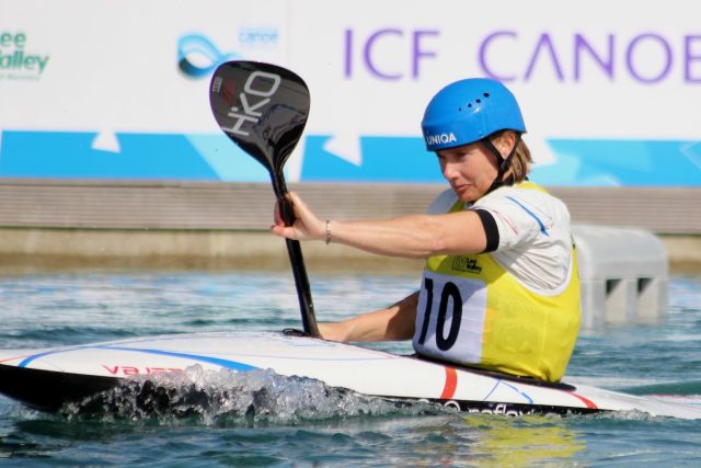 Výrazně větší respekt mám k přírodní vodě než ke kanálu. Nejextrémnější olympijská voda byla v Pekingu,  vzpomíná Štěpánka Hilgertová | foto: Martin Kovařík