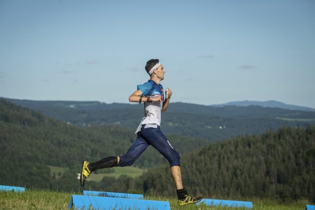 Orientační běžec Tomáš Křivda | foto:  Radek Petrášek / ČTK