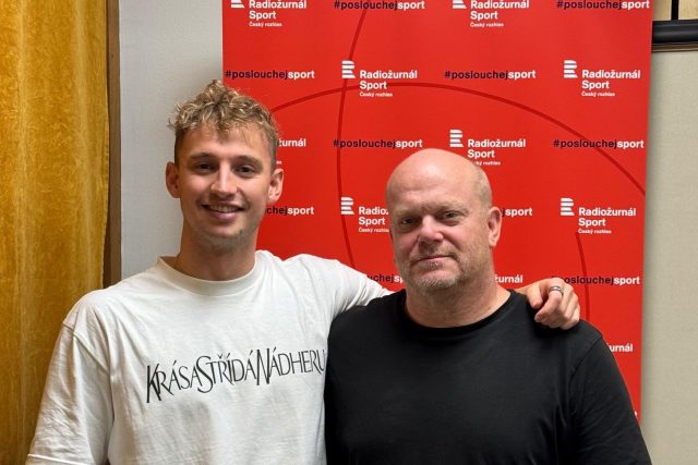 Plavec Ondřej Gemov s moderátorem Davidem Novotným | foto: Zuzana Pokorná,  Český rozhlas