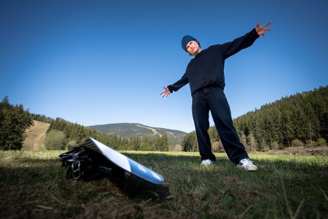 Freestyle snowboardista Jakub Hroneš | foto: Zuzana Jarolímková,  Český rozhlas